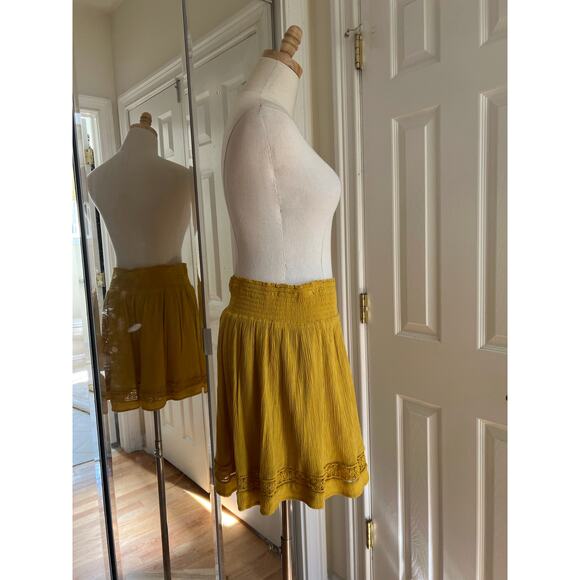 Old Navy Mustard Yellow Cinch Waist Embroidered Hem Flare Skirt - Picture 2 of 7
